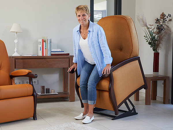 fauteuil médical releveur pour personne agee